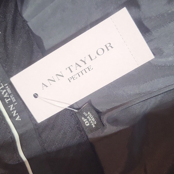 ANN TAYLOR Black Gray Signature Fit Trouser Leg Relaxed Fit Wool Blend Pant - Picture 10 of 14